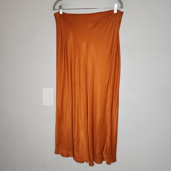 & Other Stories Orange Satin Midi Skirt Size 12 - Picture 10 of 16
